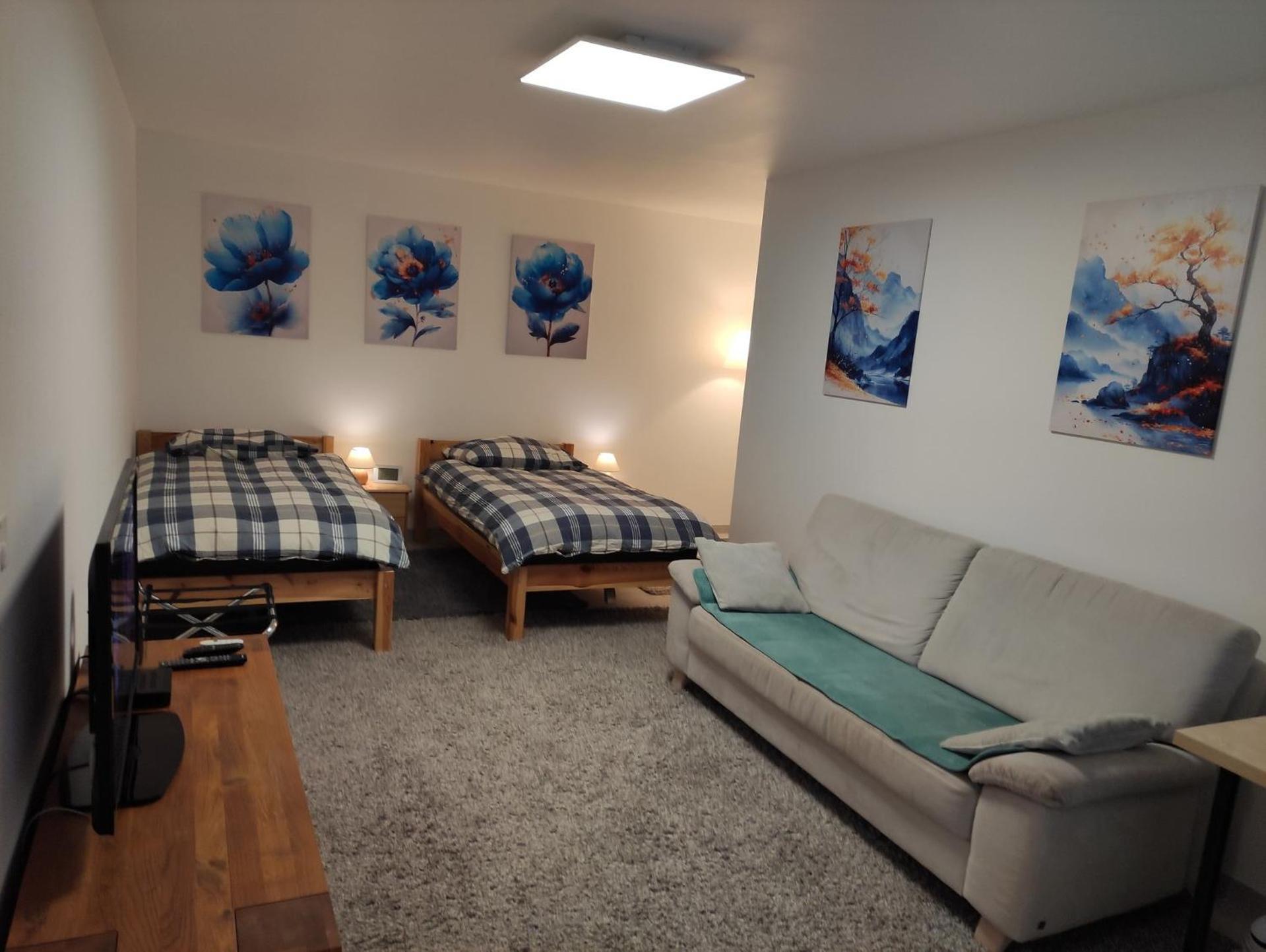 Gaestezimmer La Siesta Ötisheim Exterior foto